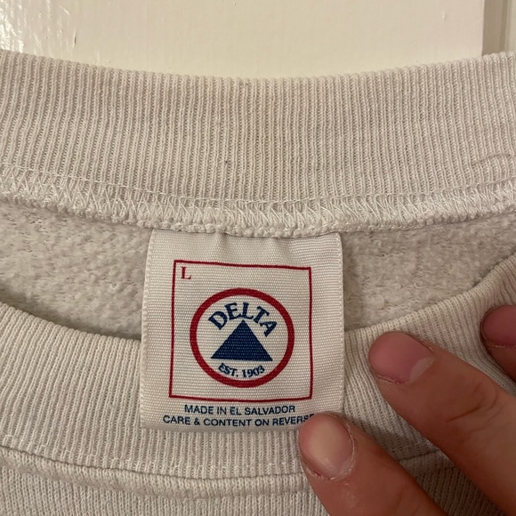 Fun dog sweater Sz L - Picture 9 of 9